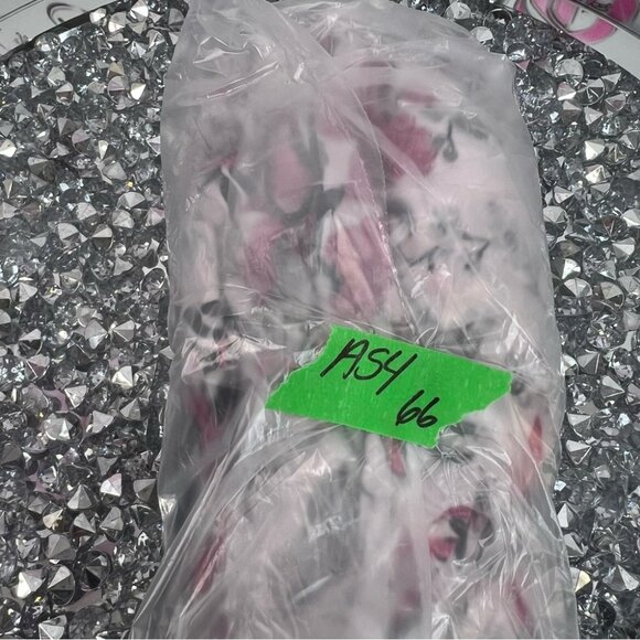 Laiasia tank top ruffle detail Floral Sleeveless Top in Pink black white Gray - Picture 11 of 11